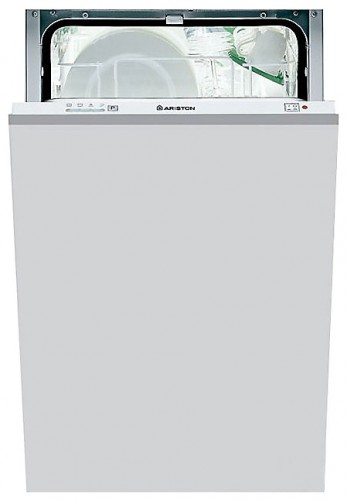 Mesin basuh pinggan mangkuk Hotpoint-Ariston LI 420 foto, ciri-ciri