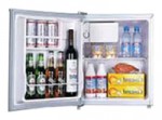 Refrigerator Wellton WR-65 47.20x49.20x45.00 cm