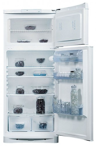 Refrigerator Indesit T 14 R larawan, katangian